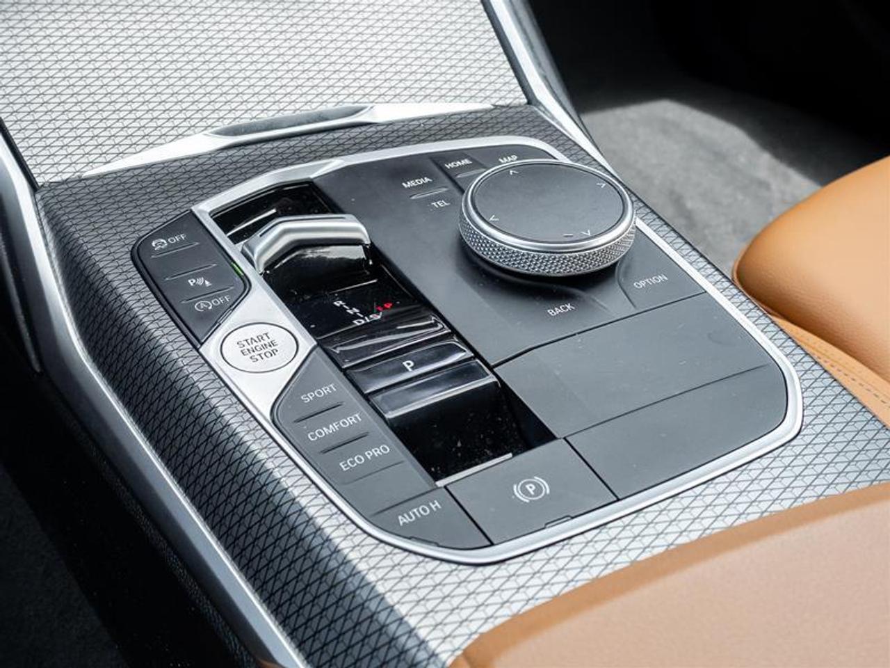 2023 BMW 330 i xDrive 4dr All-Wheel Drive Sedan Photo