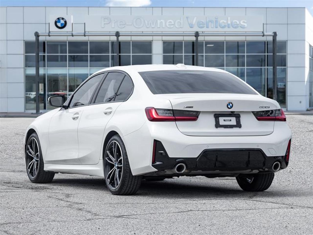 2023 BMW 330 i xDrive 4dr All-Wheel Drive Sedan Photo