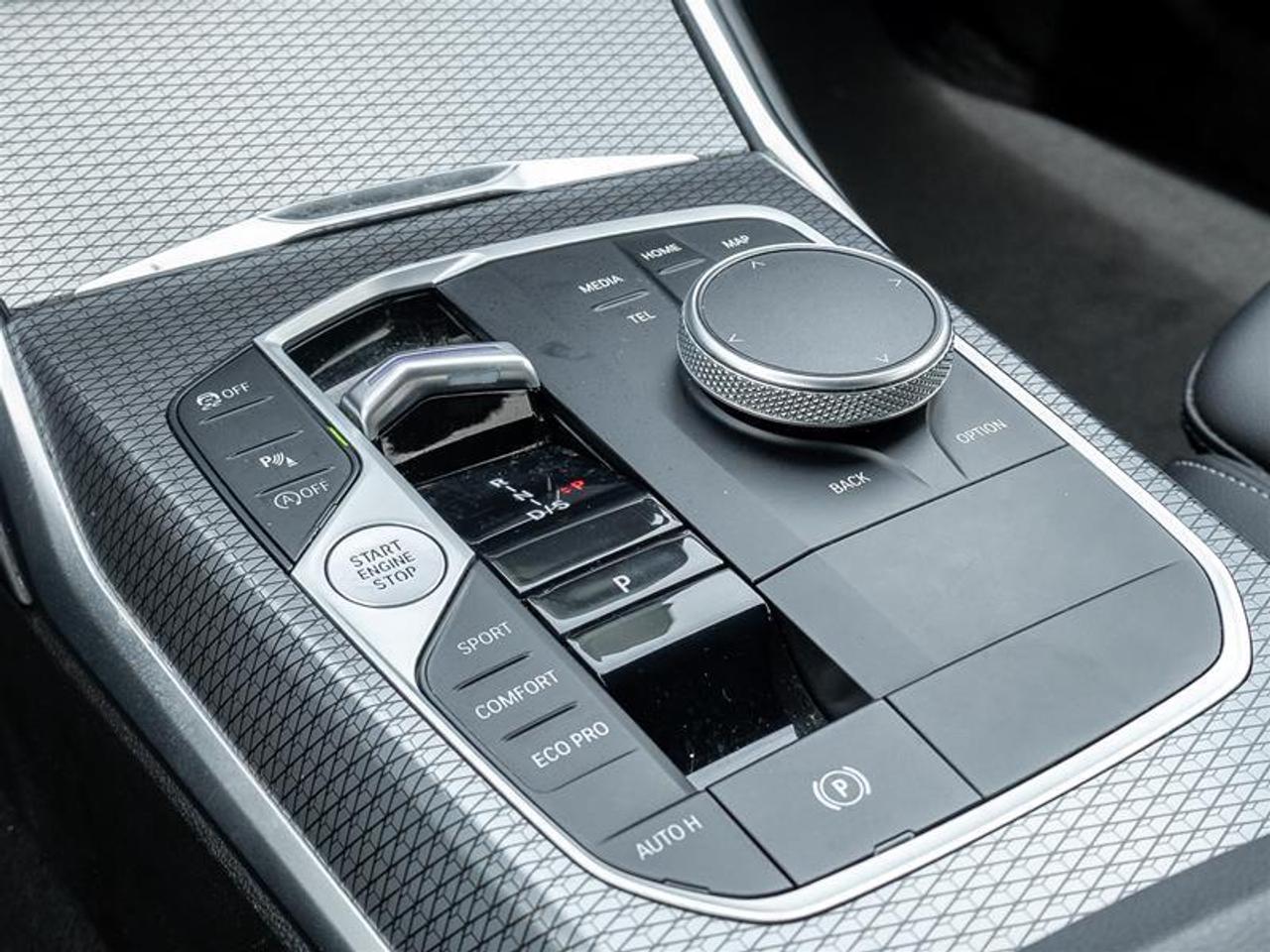 2023 BMW 330 i xDrive 4dr All-Wheel Drive Sedan Photo