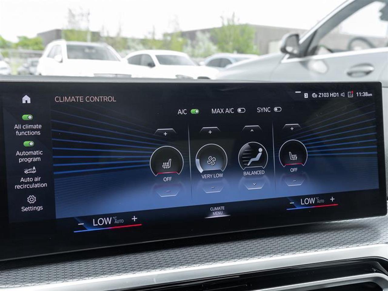 2023 BMW 330 i xDrive 4dr All-Wheel Drive Sedan Photo