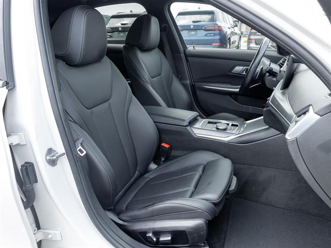 2023 BMW 330 i xDrive 4dr All-Wheel Drive Sedan Photo