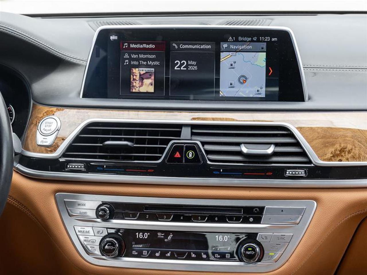 2019 BMW 750 i xDrive 4dr All-wheel Drive Sedan Photo