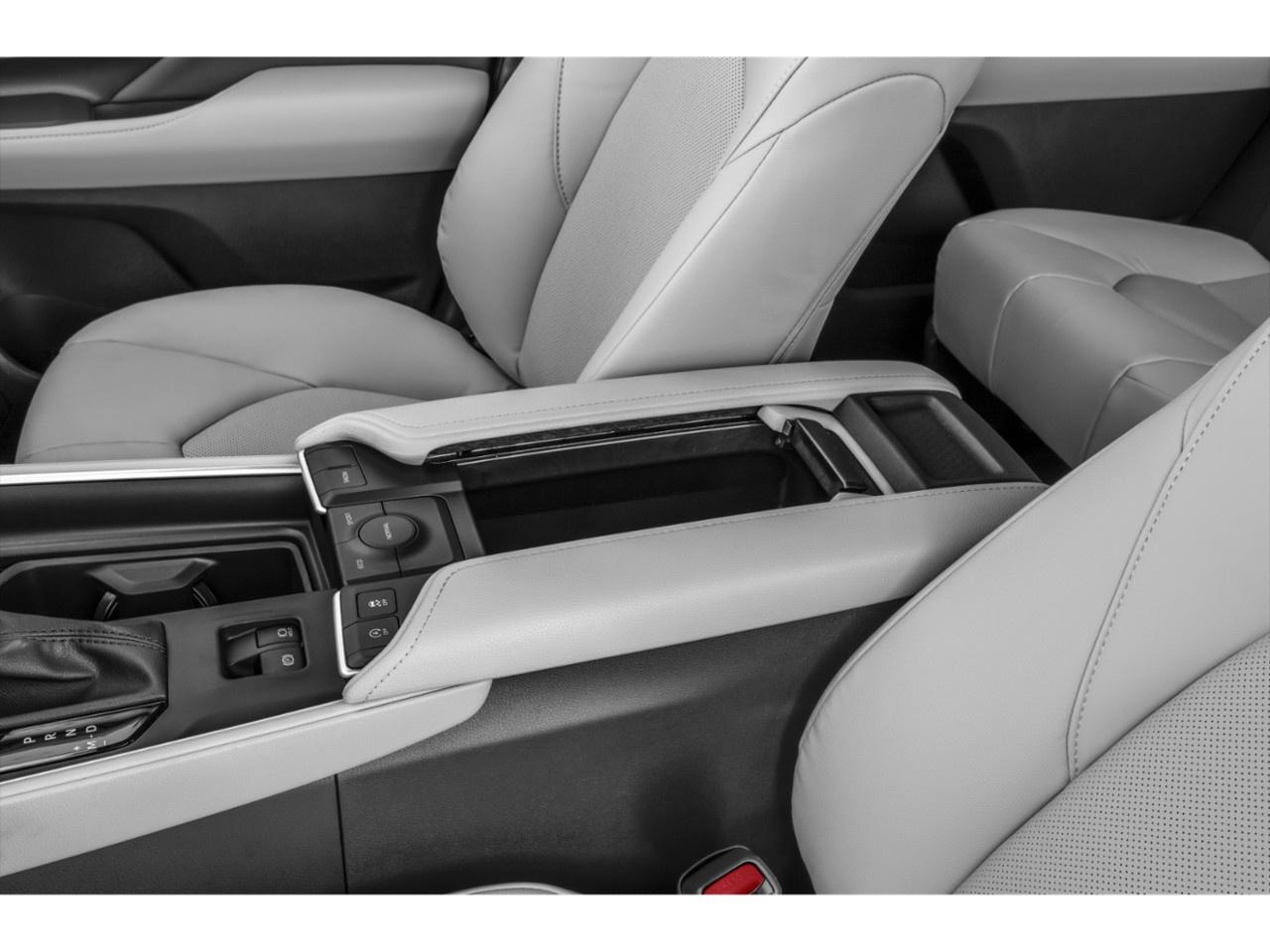 2026 Toyota Grand Highlander XLE AWD Photo