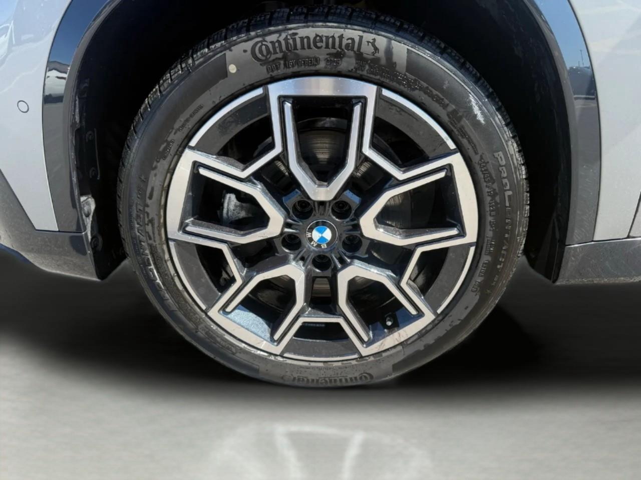 2026 BMW X1 xDrive28i Photo