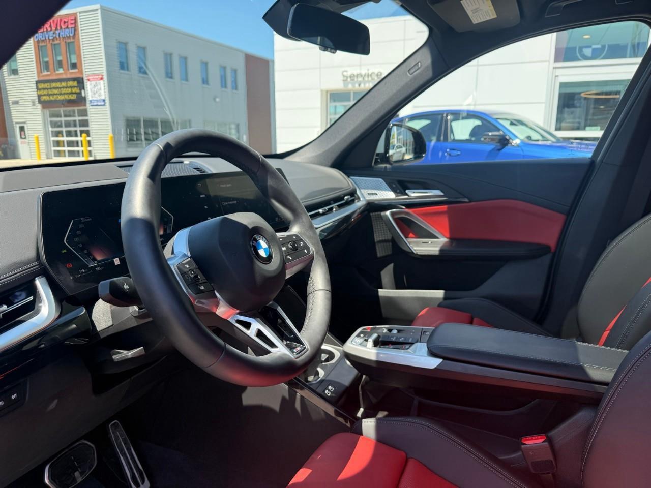 2025 BMW X1 xDrive28i Photo