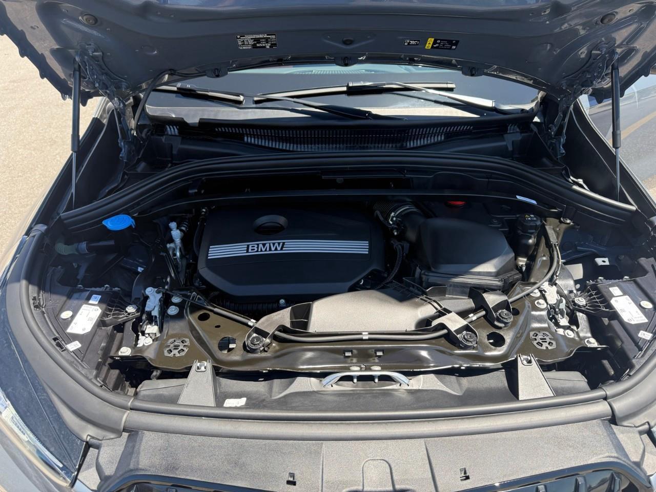 2025 BMW X1 xDrive28i Photo