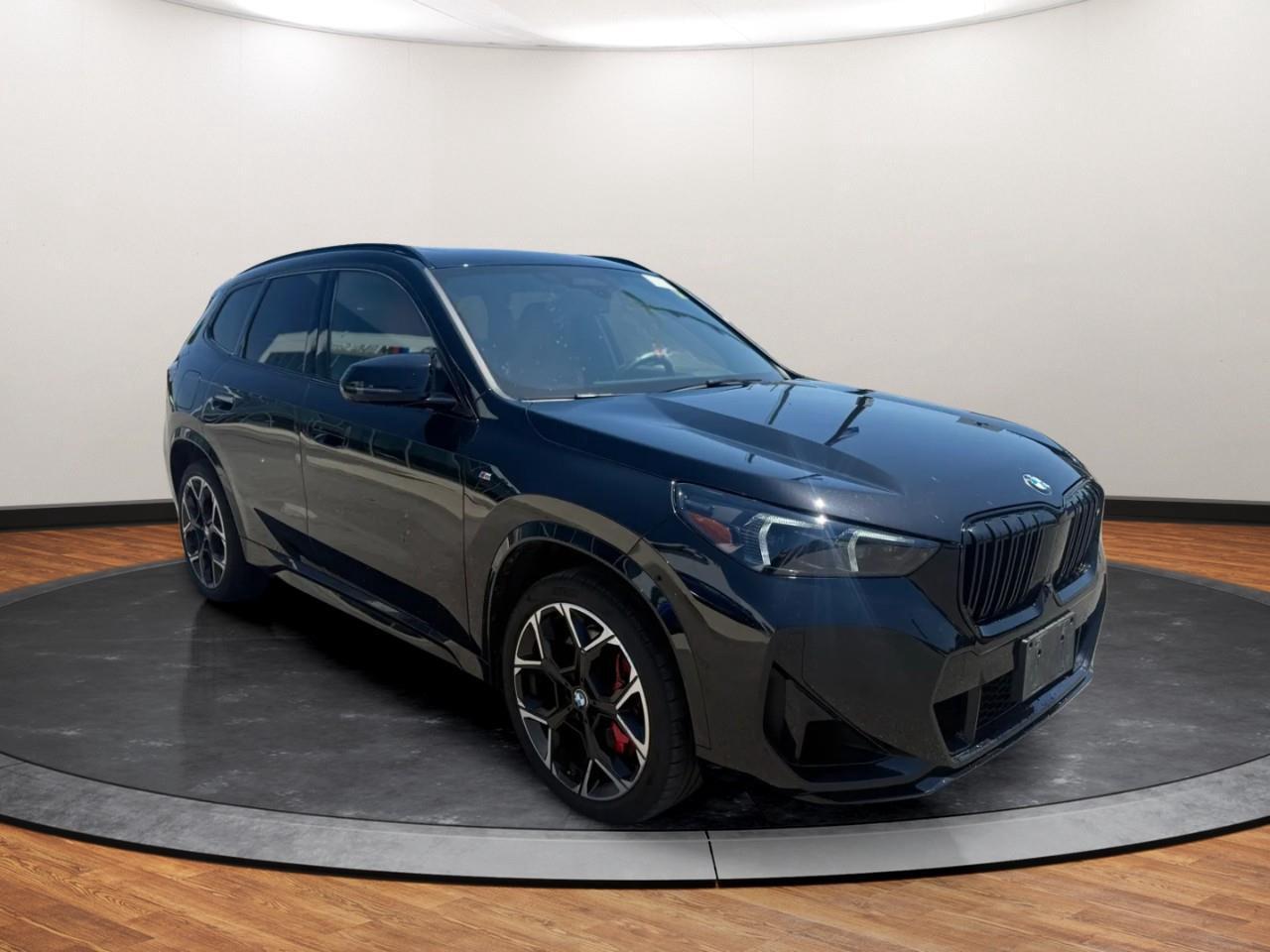 2025 BMW X1 M35i xDrive Photo