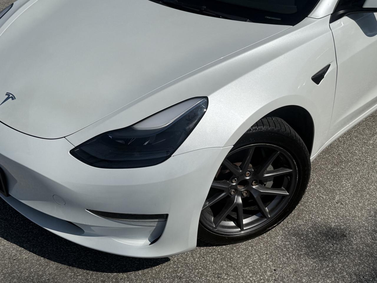 2023 Tesla Model 3 Tesla Warranty l LFP l RWD l 438KM Range l Photo