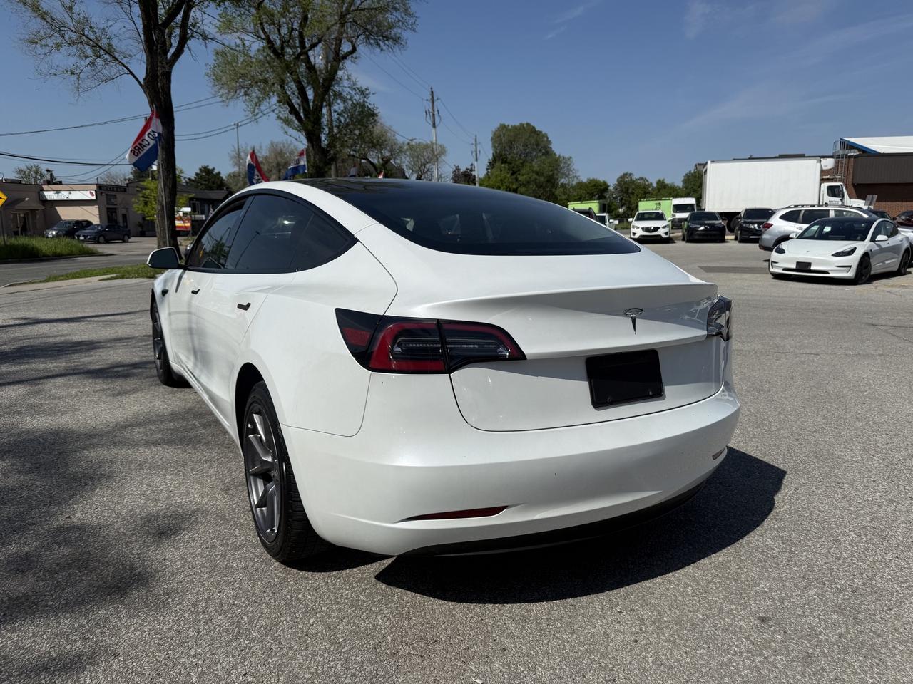 2023 Tesla Model 3 Tesla Warranty l LFP l RWD l 438KM Range l Photo