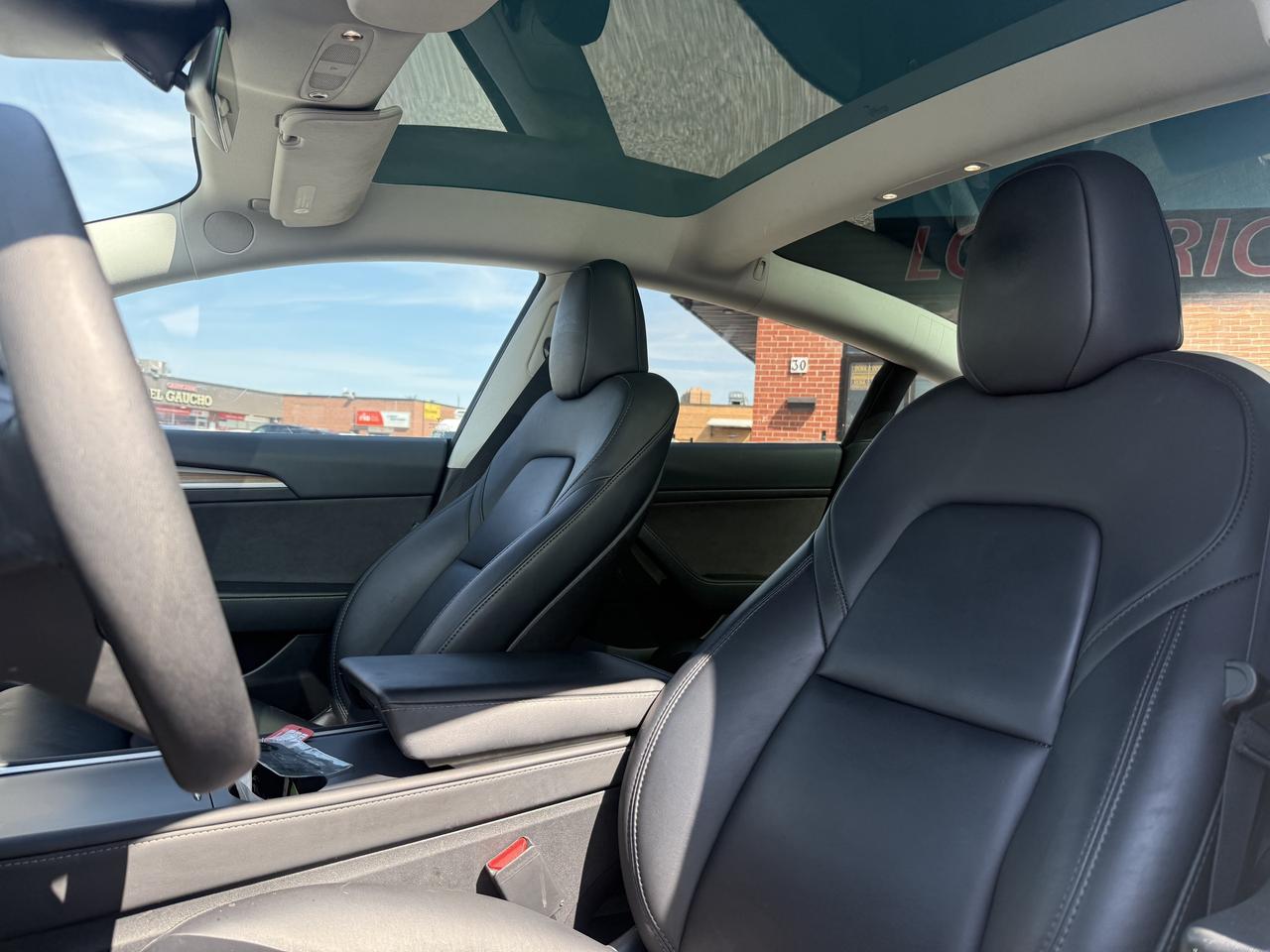 2023 Tesla Model 3 Tesla Warranty l LFP l RWD l 438KM Range l Photo