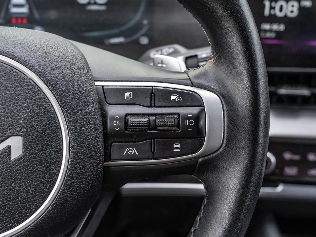 2023 Kia Sportage Hybrid EX AWD Photo