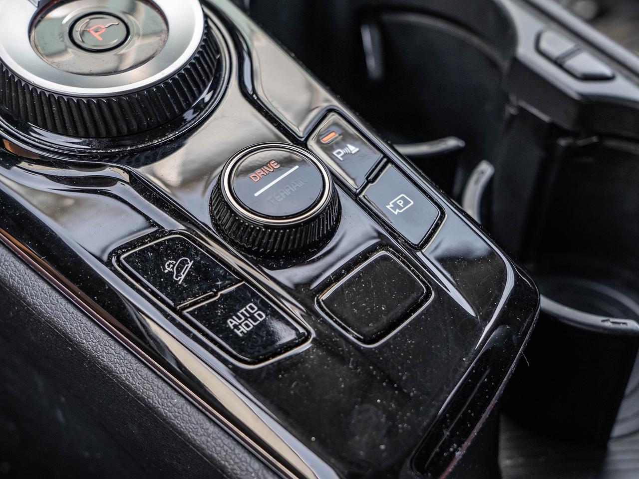 2023 Kia Sportage Hybrid EX AWD Photo