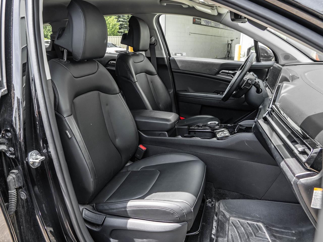 2023 Kia Sportage Hybrid EX AWD Photo