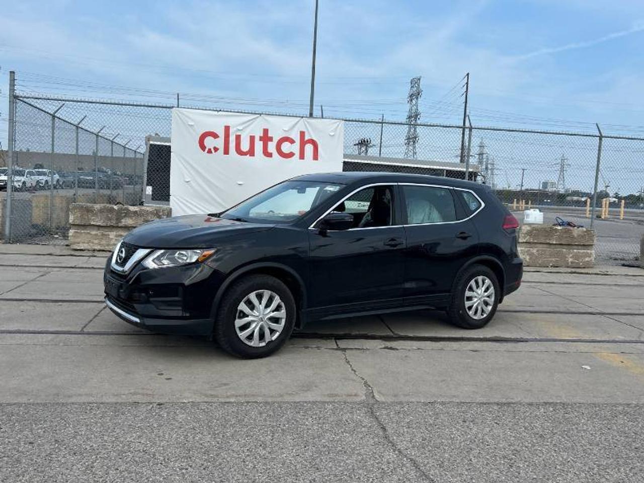 2017 Nissan Rogue S l FWD l 2.5L l 4Cyl l 2 Sets of Wheels Photo0