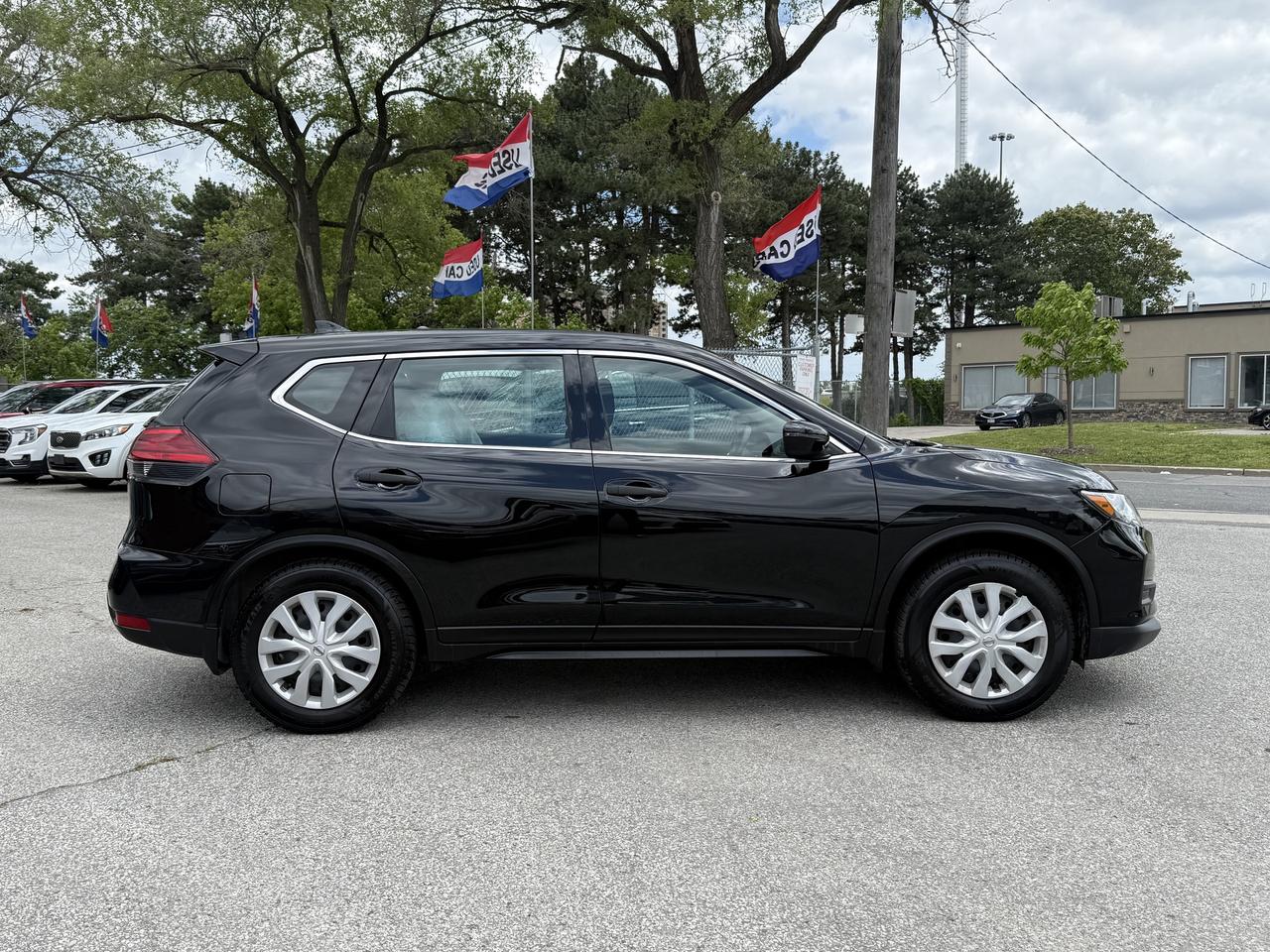 2017 Nissan Rogue S l FWD l 2.5L l 4Cyl l 2 Sets of Wheels Photo