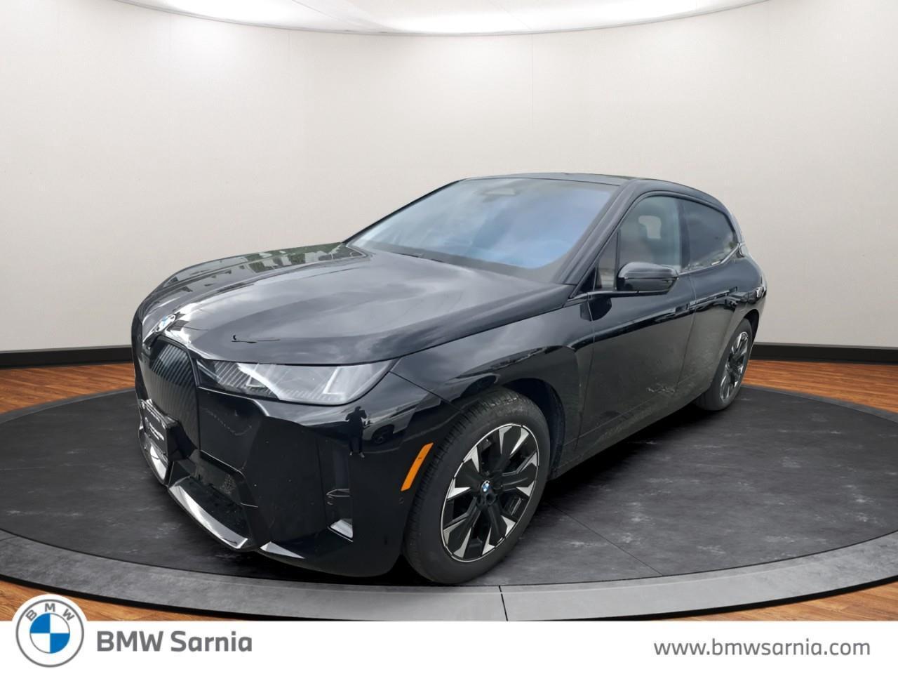 2026 BMW iX xDrive60 Photo