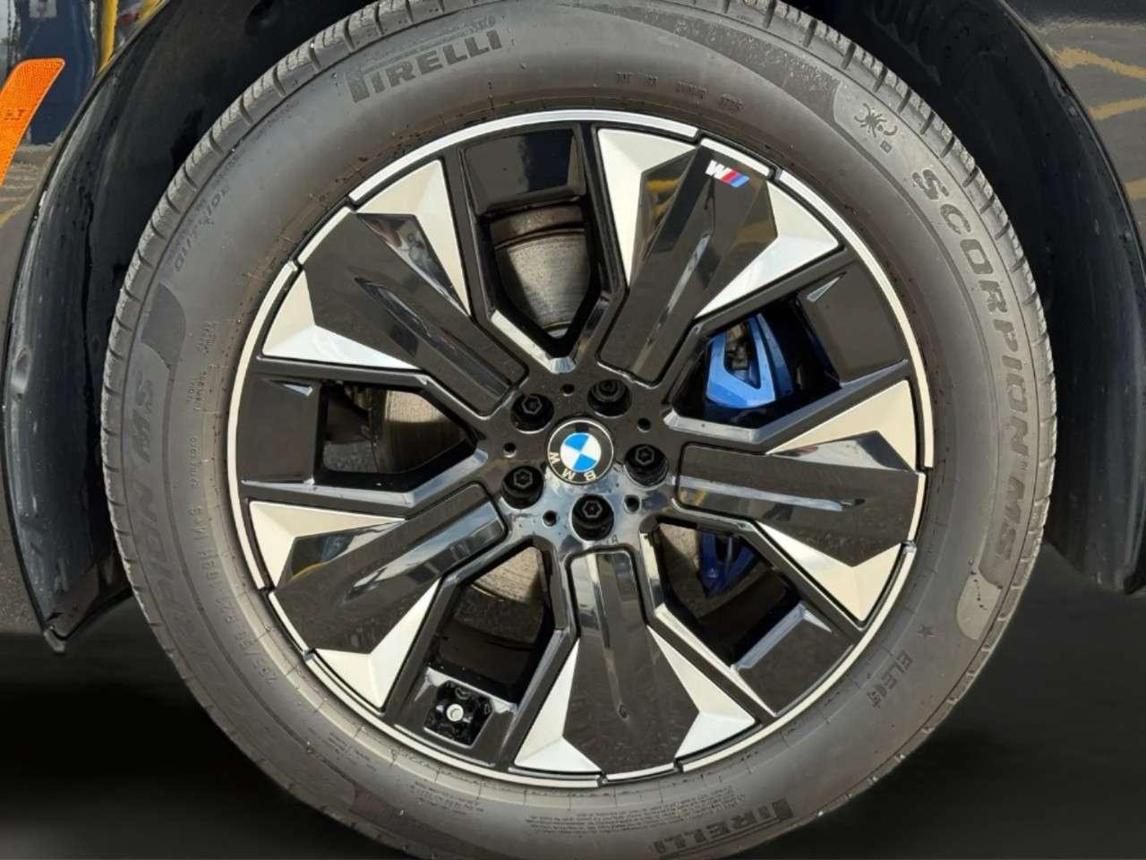 2026 BMW iX XDRIVE60   PREMIUM ESSENTIAL PACKAGE   M SPORT PACKAGE   TRAILER TOW HITCH Photo