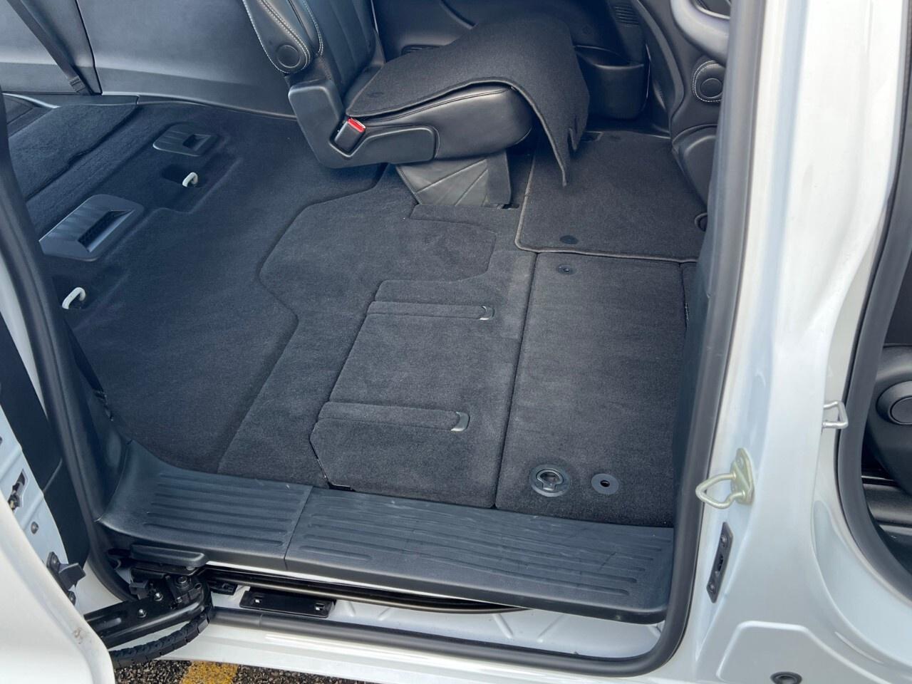 2025 Chrysler Grand Caravan SXT 2WD Photo