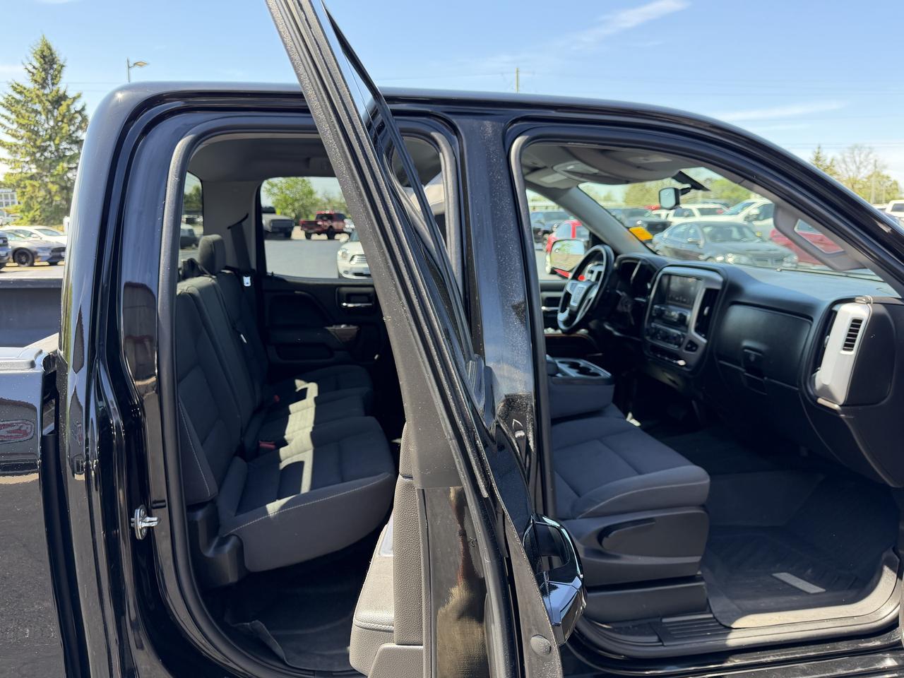2019 GMC Sierra 1500 Limited 4WD Double Cab SLE Photo