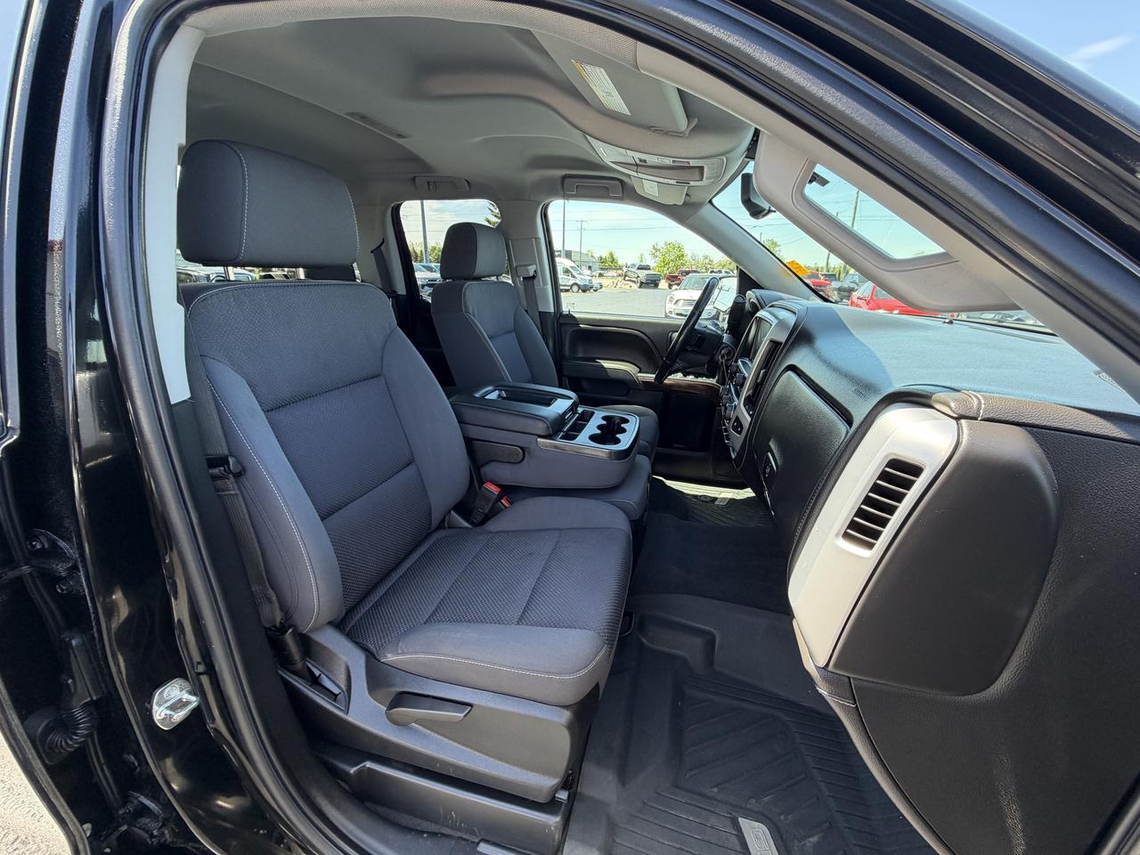 2019 GMC Sierra 1500 Limited 4WD Double Cab SLE Photo
