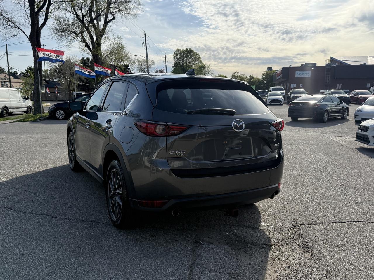 2017 Mazda CX-5 GT l AWD l 2 Sets of Wheels l 2.5L l 4Cyl l Auto Photo
