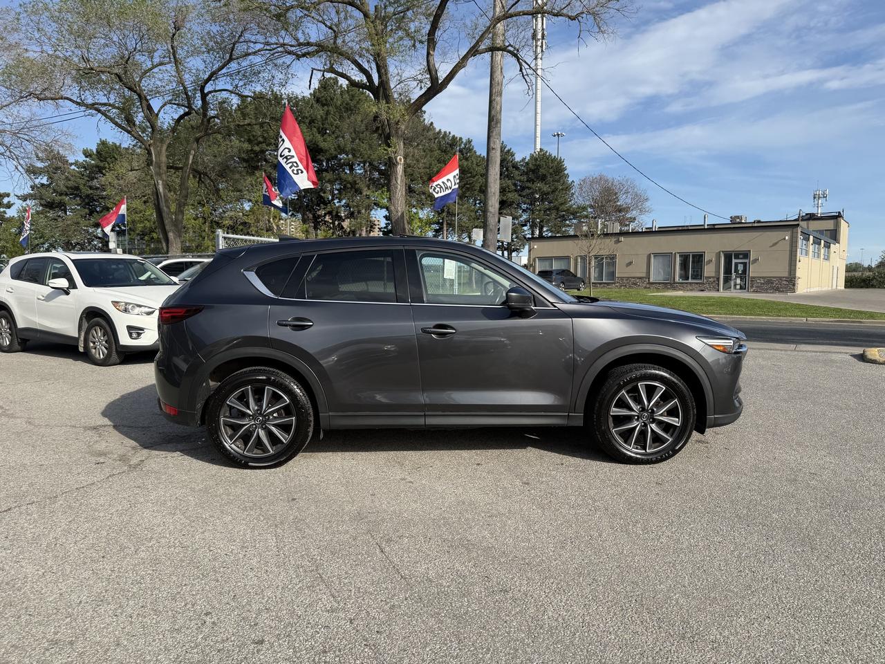 2017 Mazda CX-5 GT l AWD l 2 Sets of Wheels l 2.5L l 4Cyl l Auto Photo