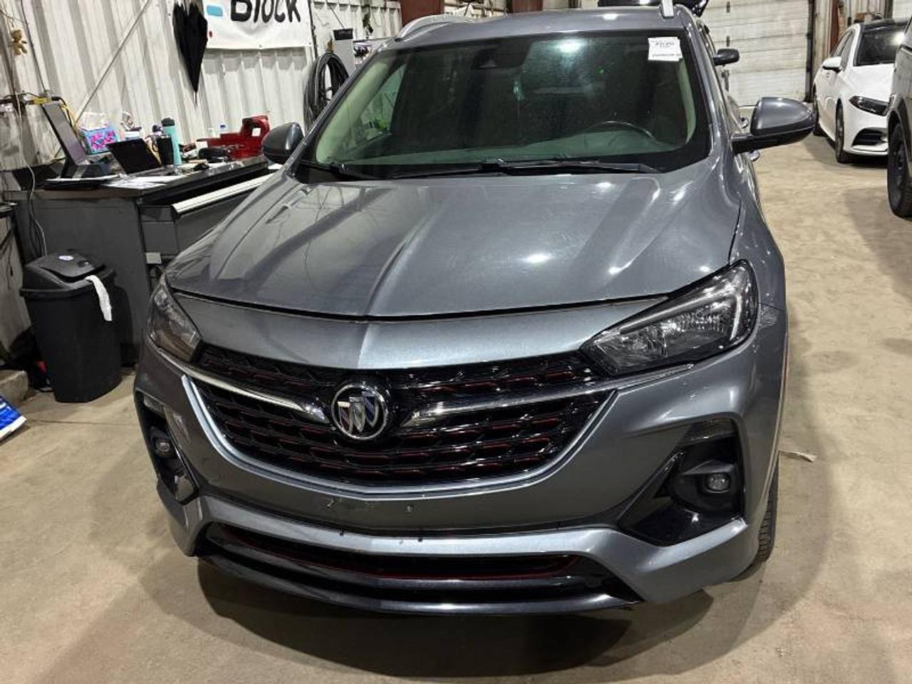 2020 Buick Encore GX No Accidents l Preferred l FWD l GX l 1.2L l 3Cyl Photo