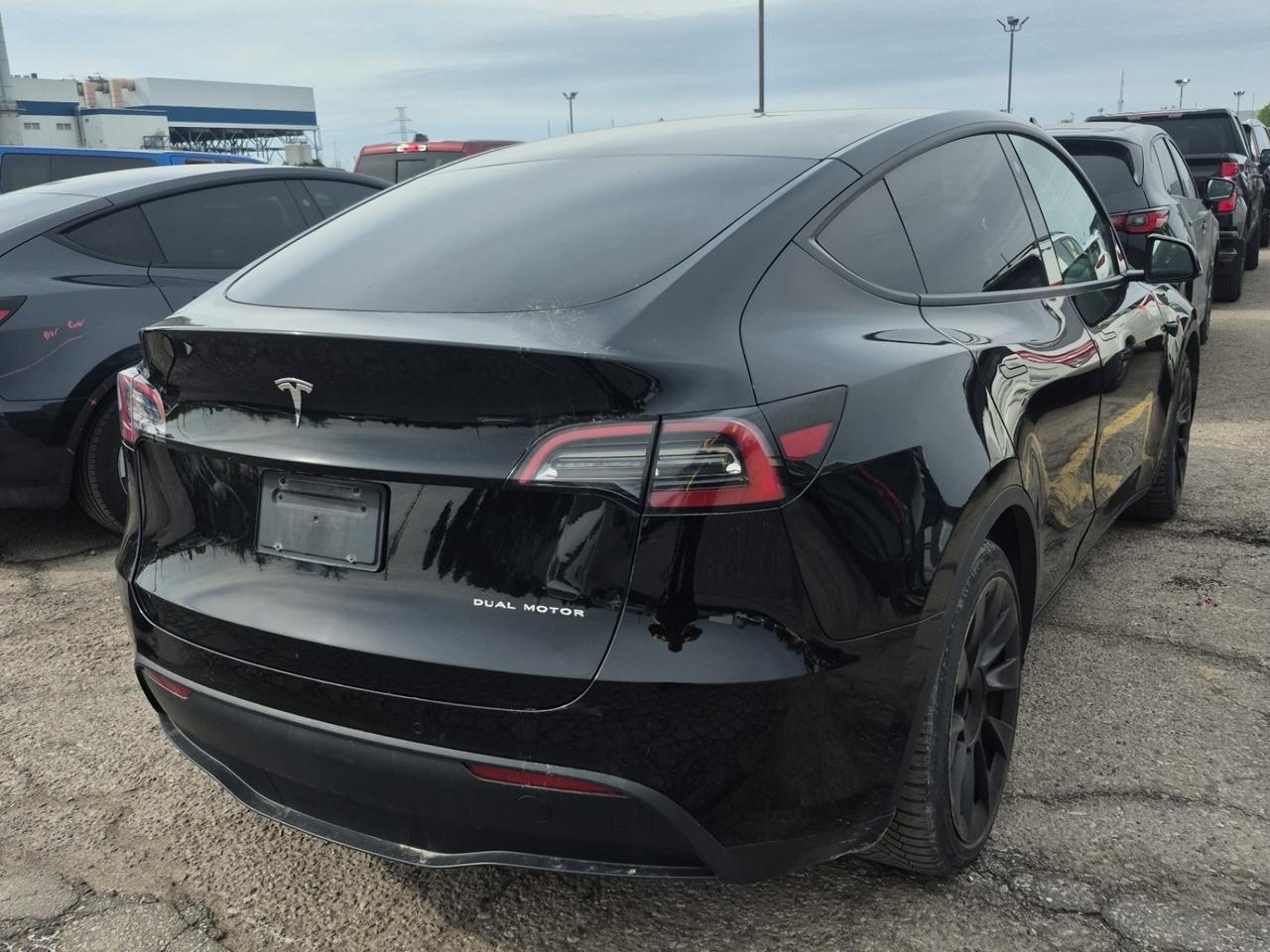 2021 Tesla Model Y 7 Seats l Long Range l Tesla Warranty l AWD Photo