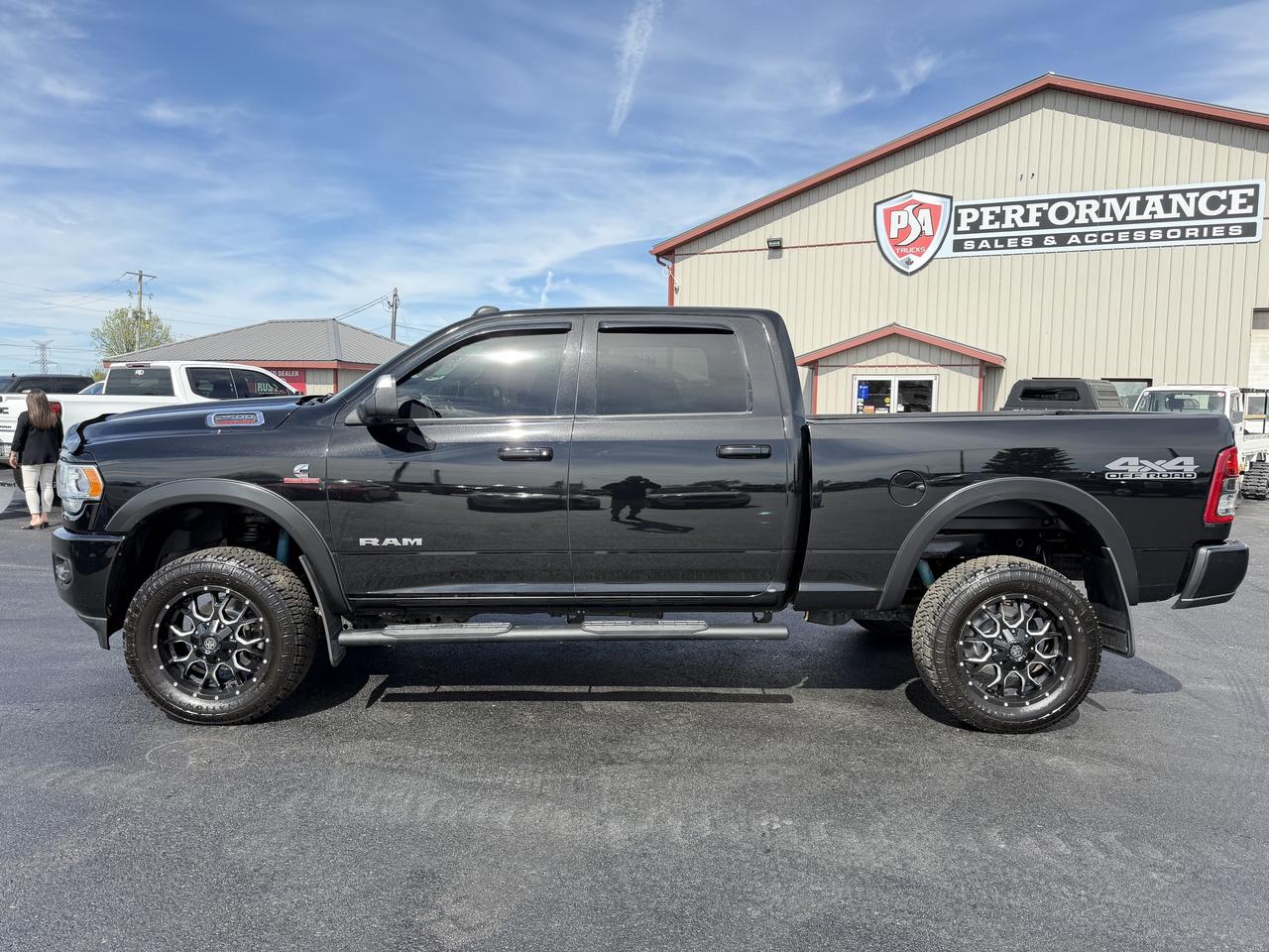 2019 RAM 2500 Big Horn 4x4 Crew Cab 6'4  Box Photo