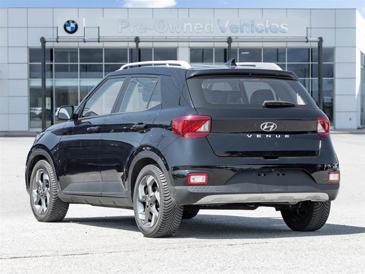 2020 Hyundai Venue Ultimate w/Black Interior 4dr Front-Wheel Drive Photo
