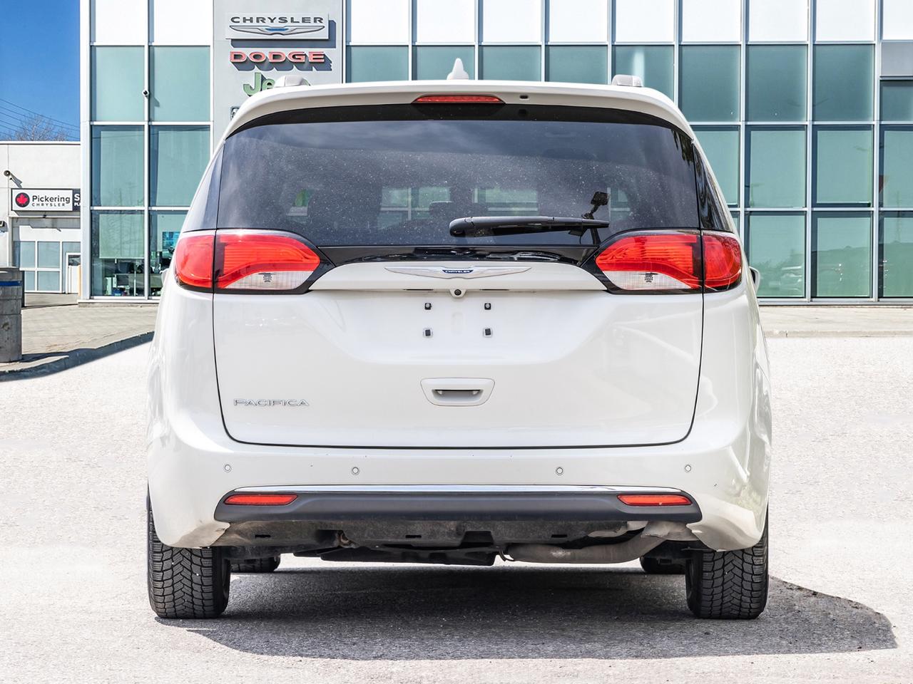 2020 Chrysler Pacifica TOURING-L Plus FWD Photo