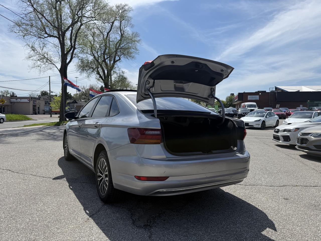 2021 Volkswagen Jetta No Accidents l Highline l FWD l 1.4L l 4Cyl l ECO Photo