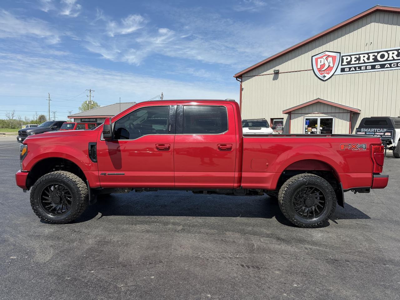 2022 Ford F-350 XLT LEVEL/WHEEL/TIRE/BODYLINER PKG!! Photo3