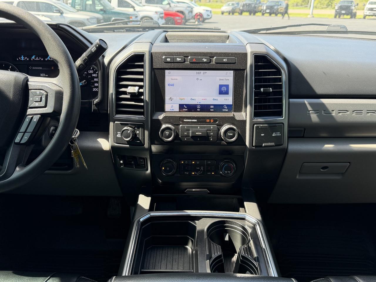 2022 Ford F-350 XLT LEVEL/WHEEL/TIRE/BODYLINER PKG!! Photo