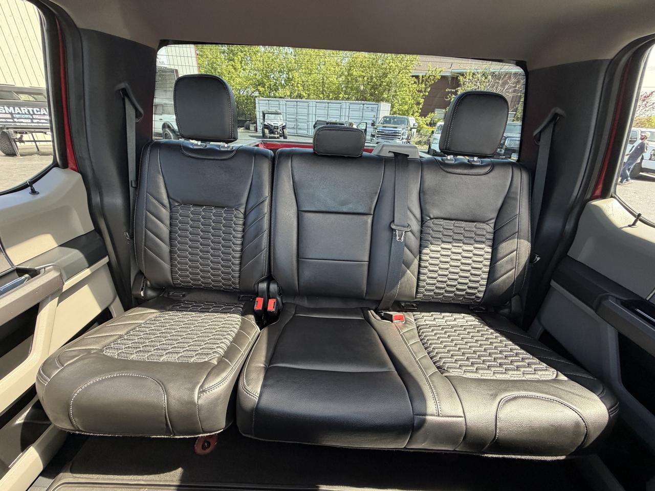 2022 Ford F-350 XLT LEVEL/WHEEL/TIRE/BODYLINER PKG!! Photo