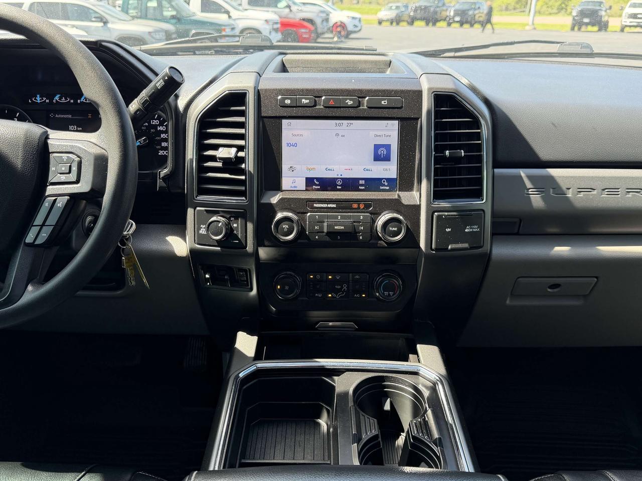 2022 Ford F-350 XLT LEVEL/WHEEL/TIRE/BODYLINER PKG!! Photo