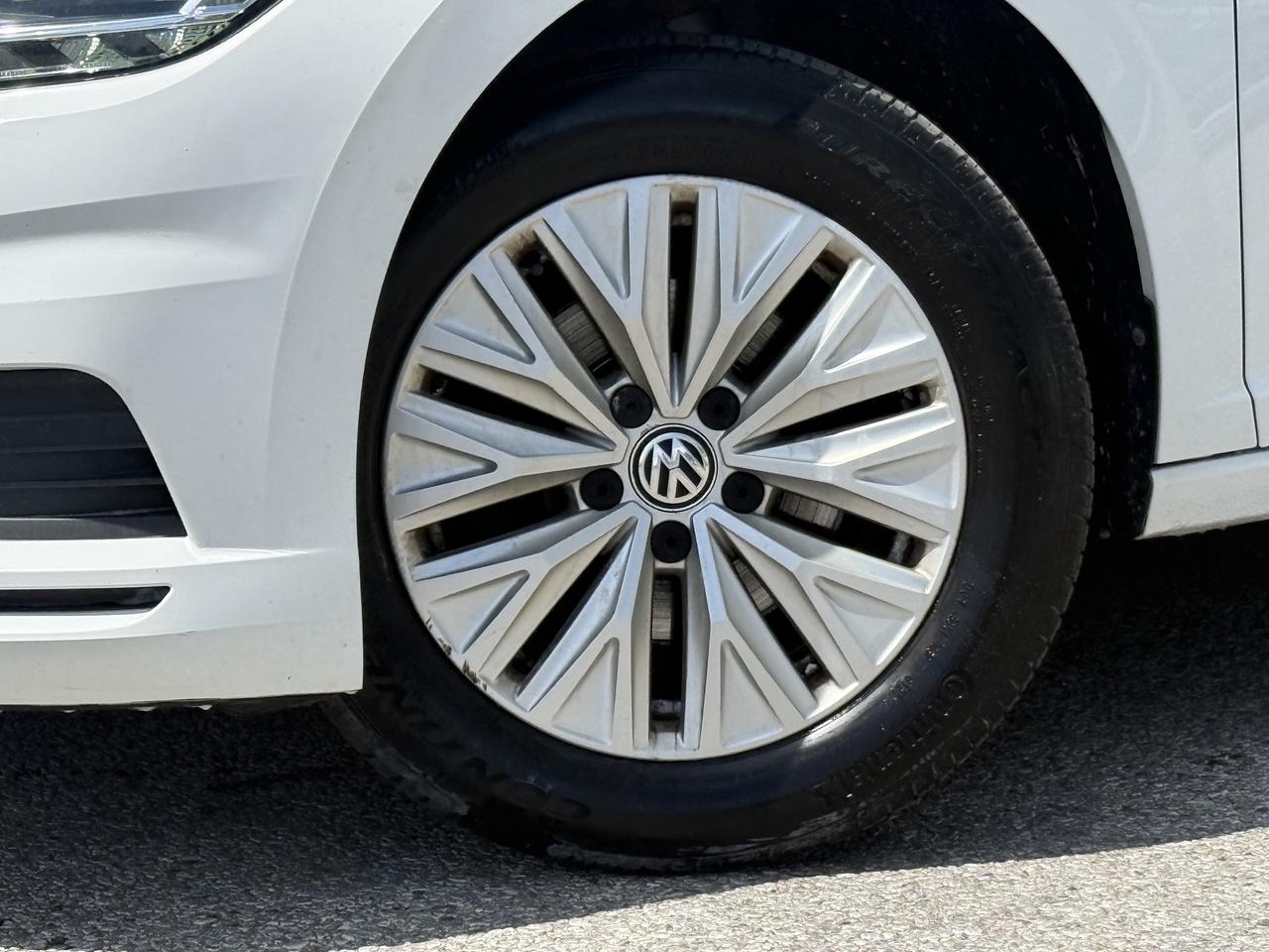 2019 Volkswagen Jetta No Accidents l Comfortline l Auto l 1.8L l 4Cyl l Photo