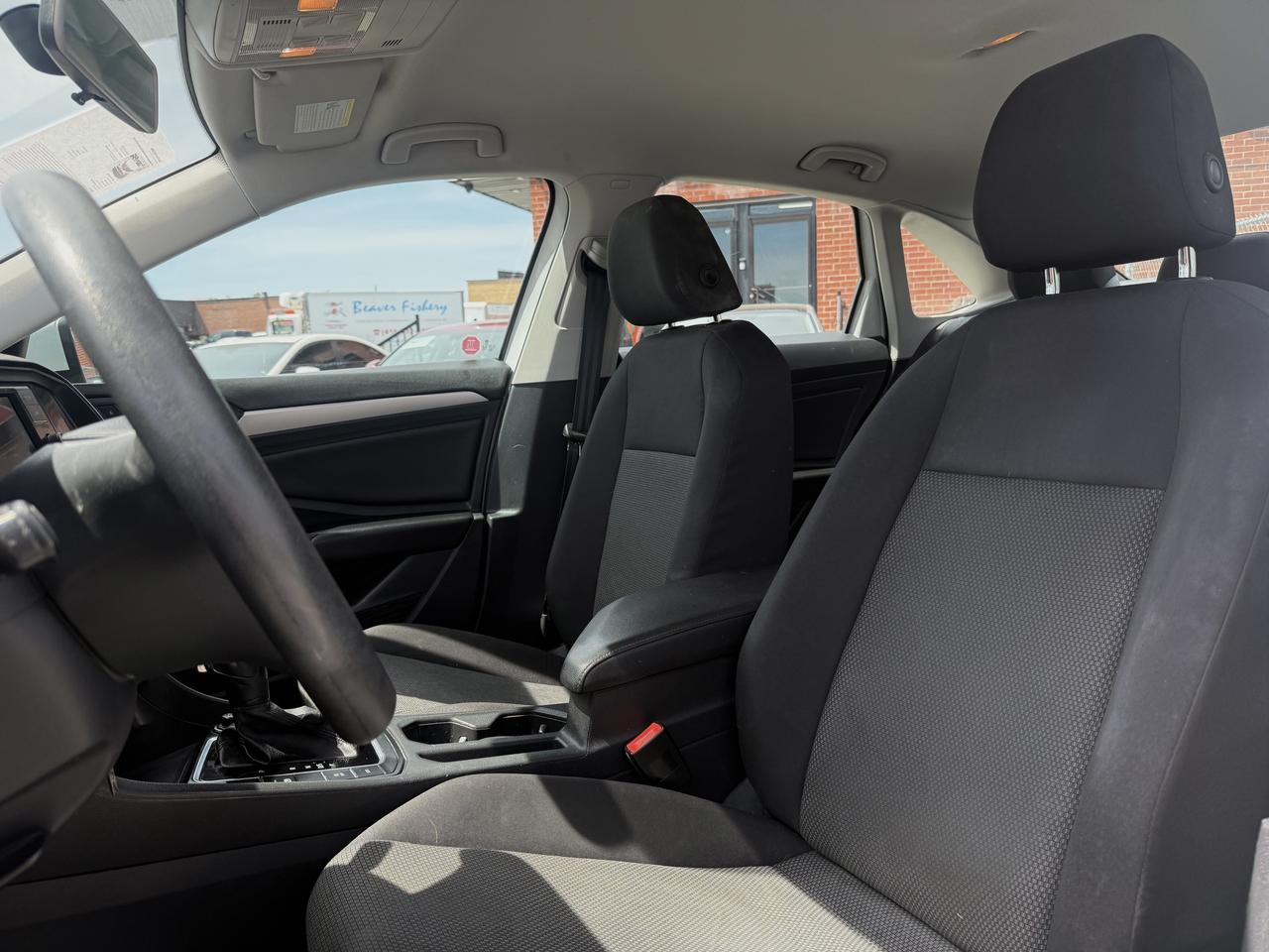 2019 Volkswagen Jetta No Accidents l Comfortline l Auto l 1.8L l 4Cyl l Photo