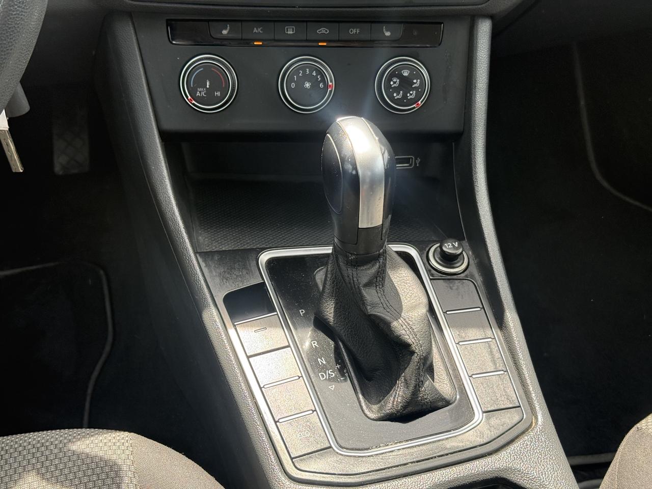 2019 Volkswagen Jetta No Accidents l Comfortline l Auto l 1.8L l 4Cyl l Photo