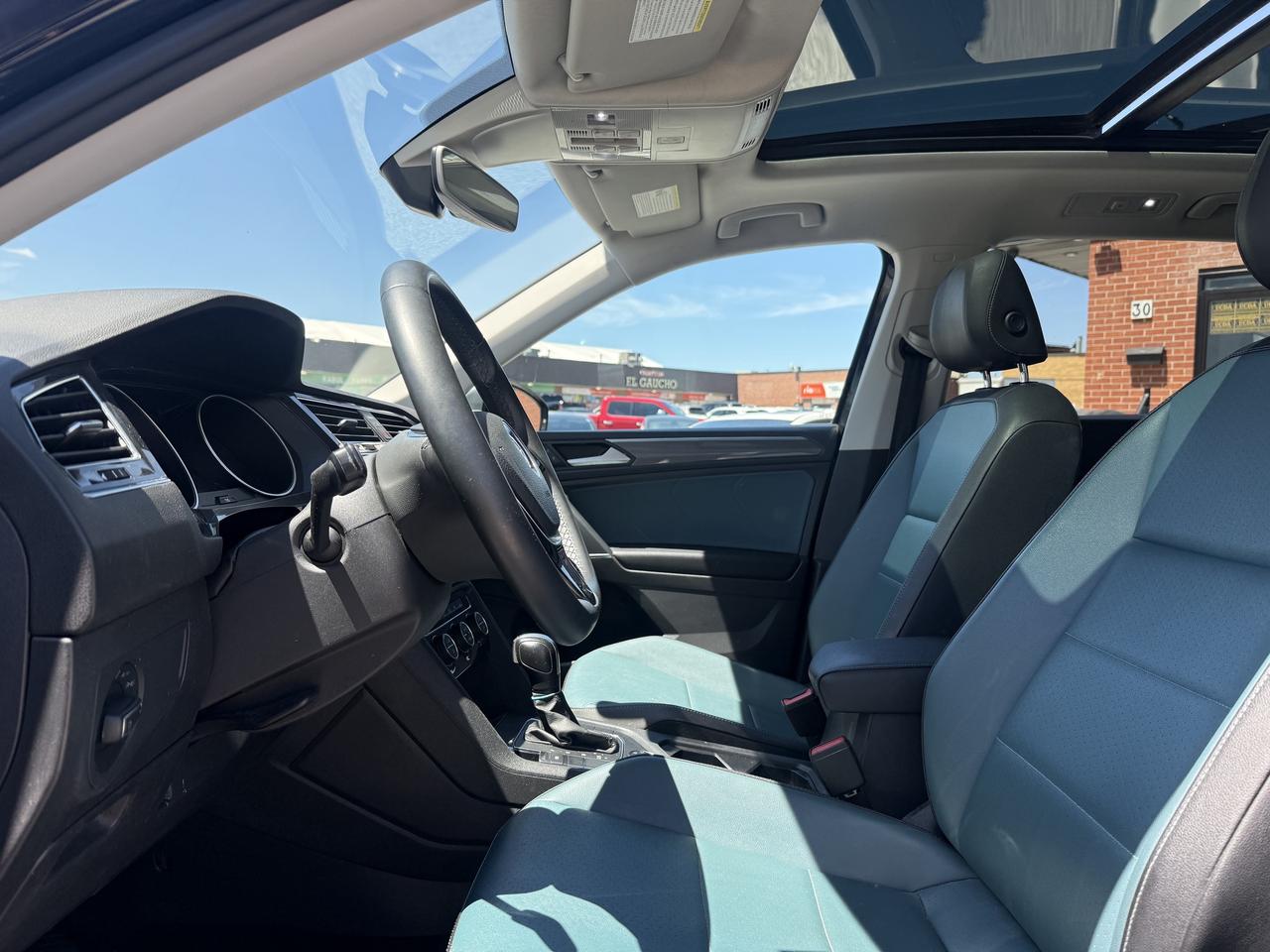 2020 Volkswagen Tiguan No Accidents l IQ Drive l 7 Passenger l Cmfortline Photo
