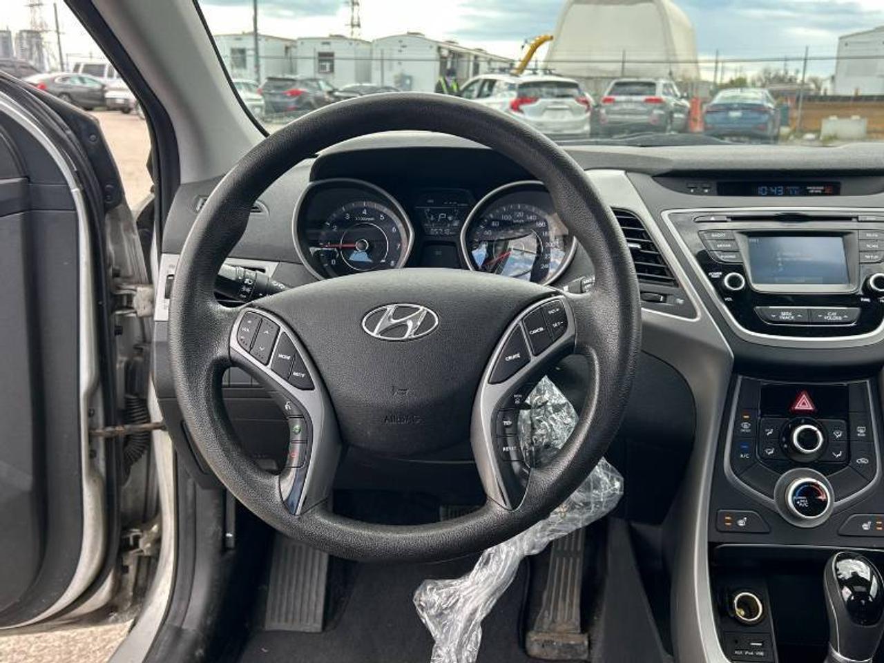 2016 Hyundai Elantra Sport Pkg l Low Kms l 1.8L l 4Cyl l FWD l 4Cyl l Photo