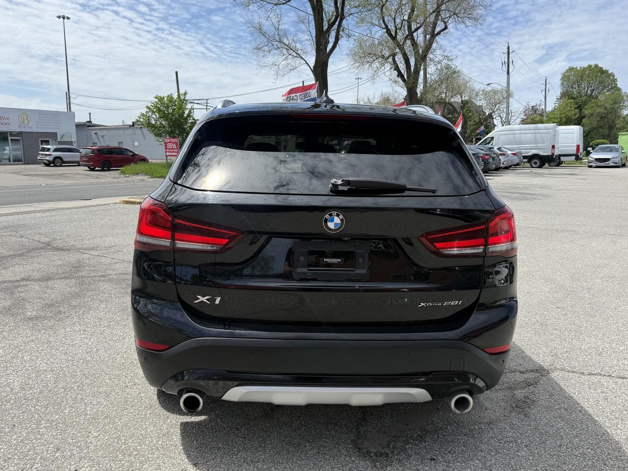 2021 BMW X1 XDrive l 28i l AWD l Auto l Sprts Activity l Navi Photo
