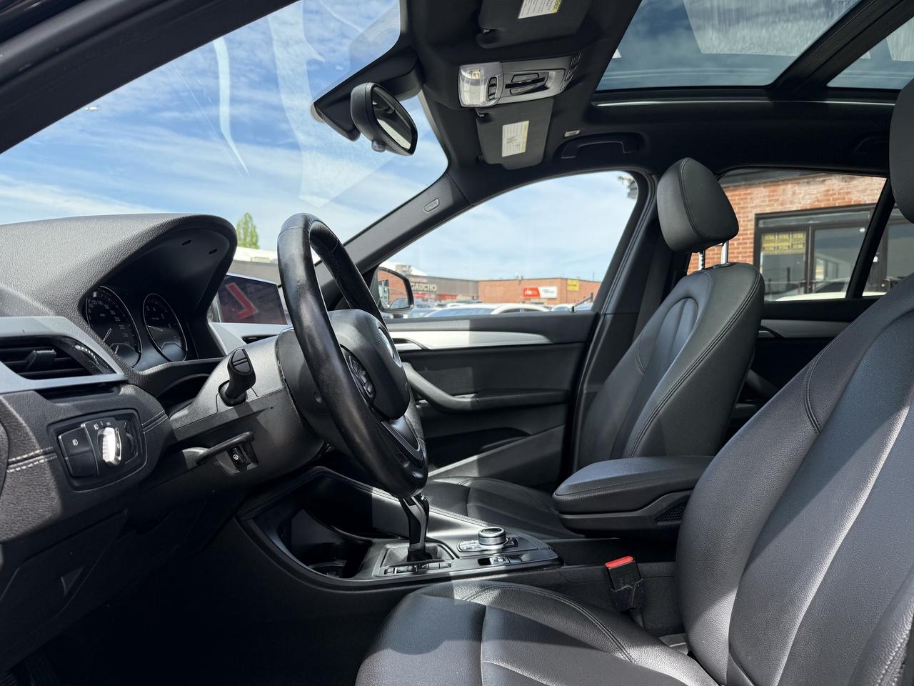 2021 BMW X1 XDrive l 28i l AWD l Auto l Sprts Activity l Navi Photo