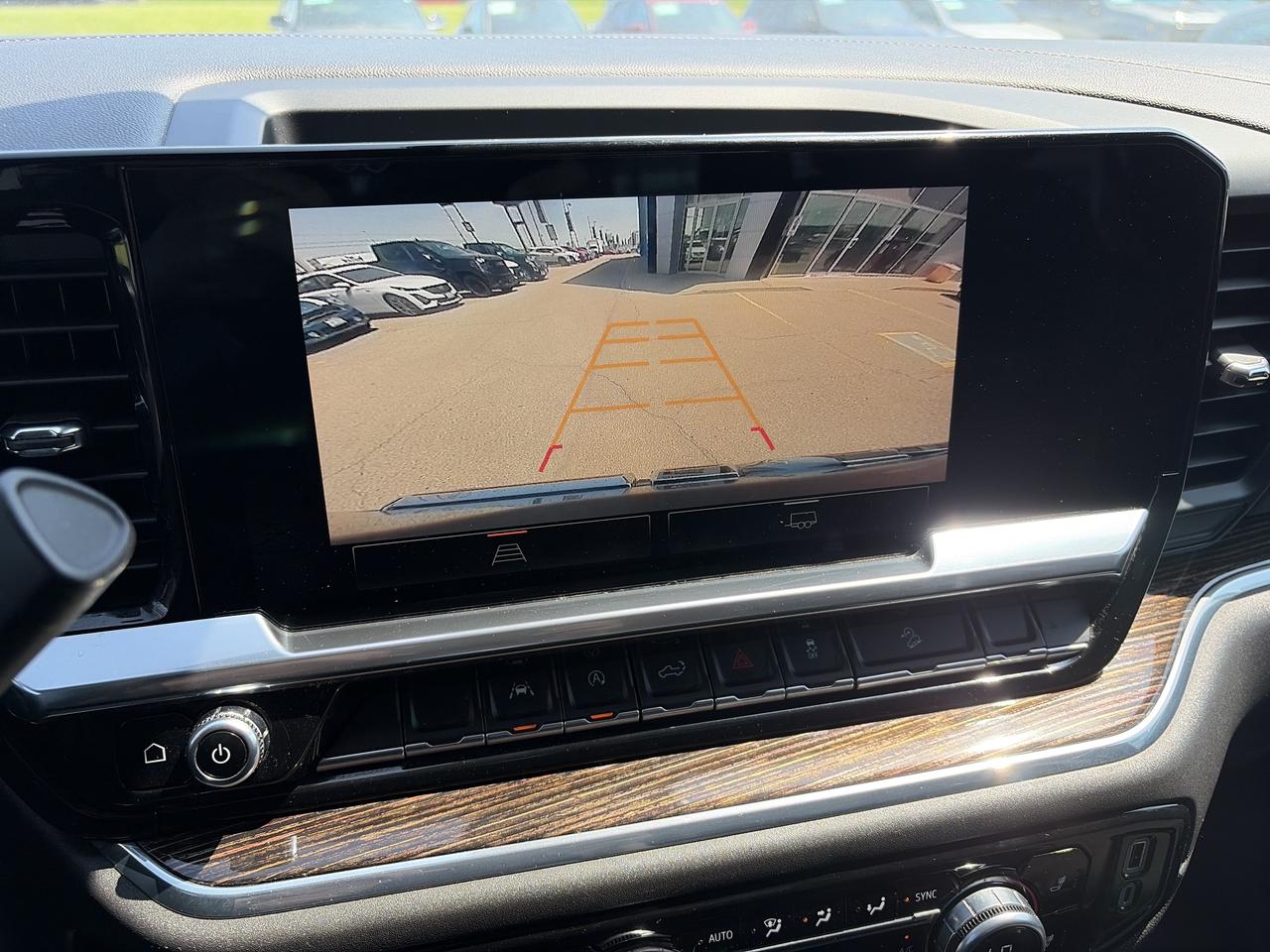 2024 GMC Sierra 1500 Elevation 5.3 V8 Photo