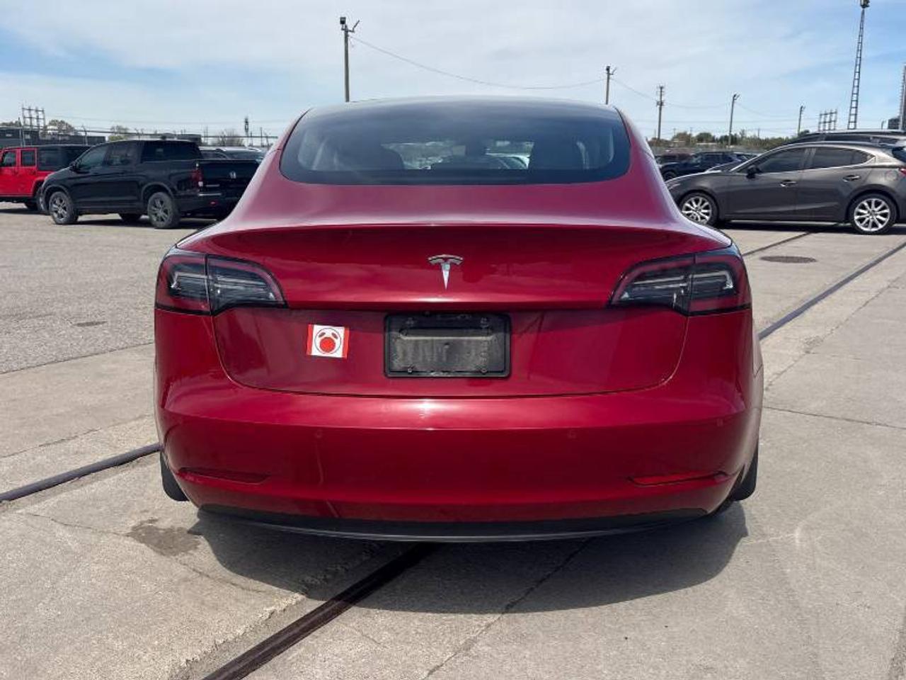 2019 Tesla Model 3 No Accidents l Stndrd Range Plus l RWD l Photo