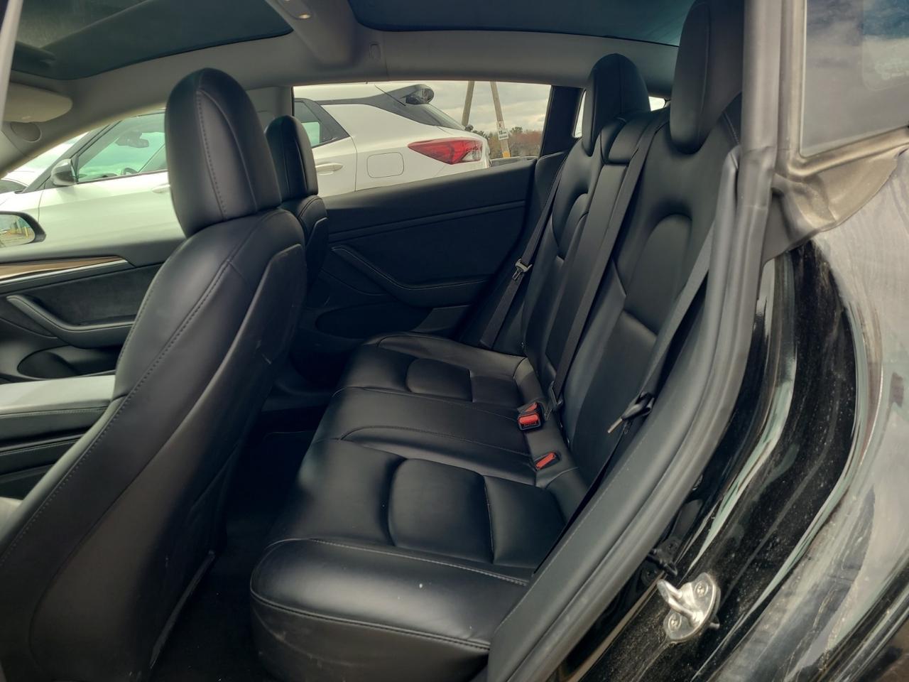 2022 Tesla Model 3 Standard Range l Tesla Warranty l LFP l Ryzen Photo