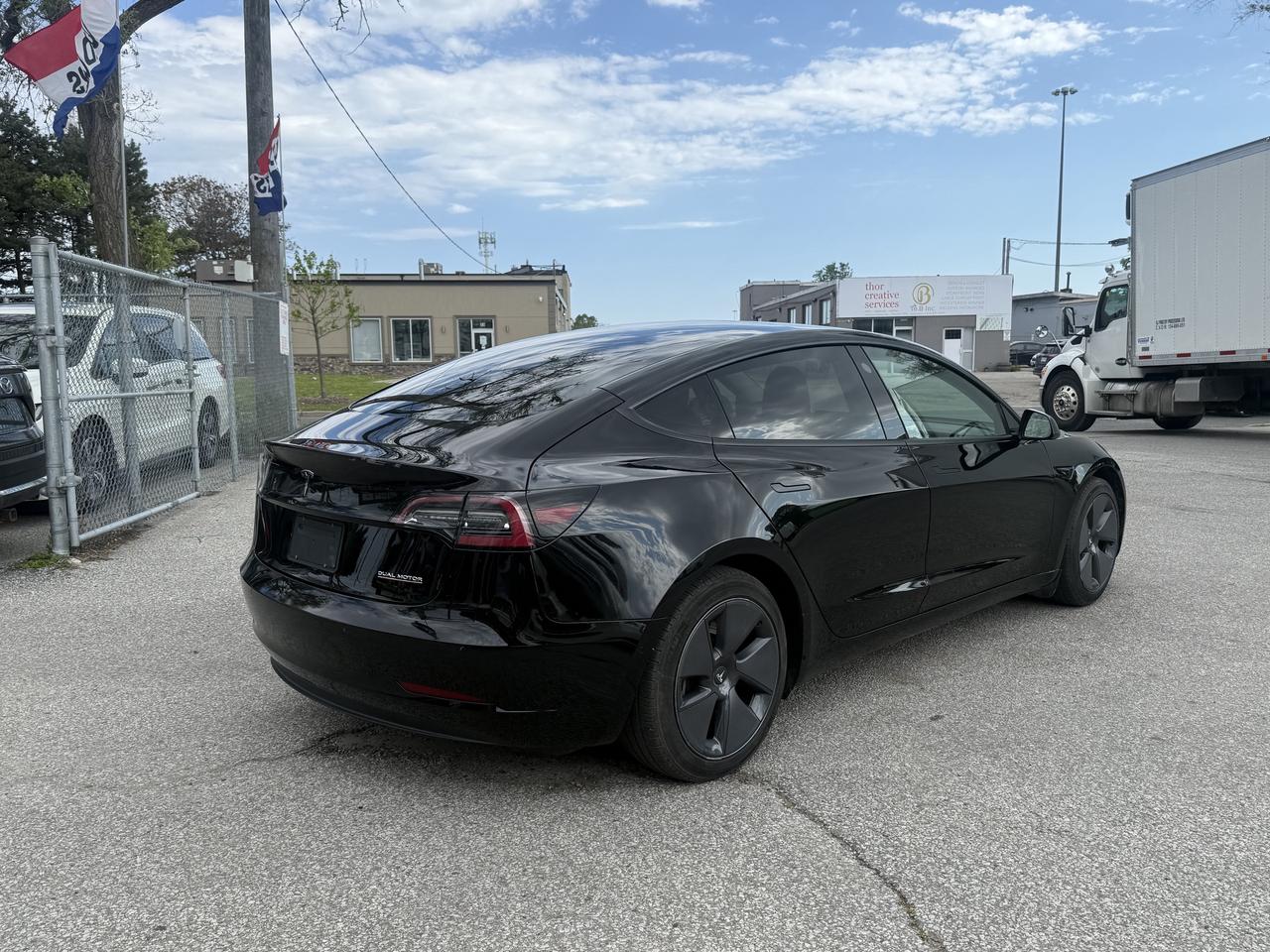 2022 Tesla Model 3 Standard Range l Tesla Warranty l LFP l Ryzen Photo