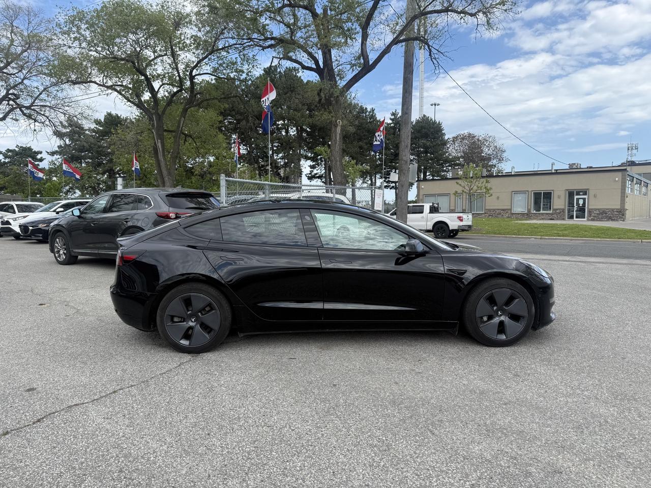 2022 Tesla Model 3 Standard Range l Tesla Warranty l LFP l Ryzen Photo