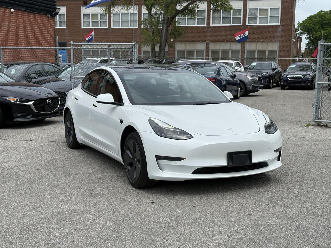2022 Tesla Model 3 No Accidents l LFP l Ryzen l Standard Range l RWD Photo