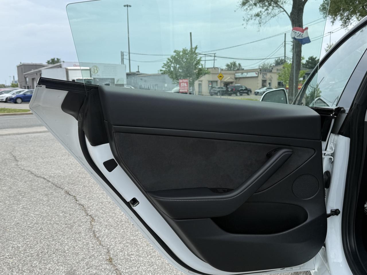 2022 Tesla Model 3 No Accidents l LFP l Ryzen l Standard Range l RWD Photo